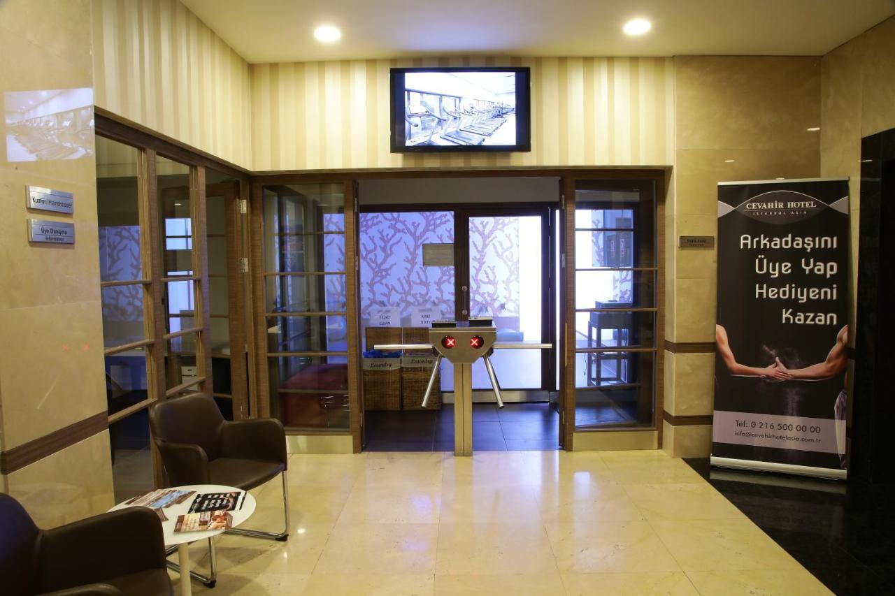 Cevahir Hotel Istanbul Asia Bagian luar foto Entrance to the club