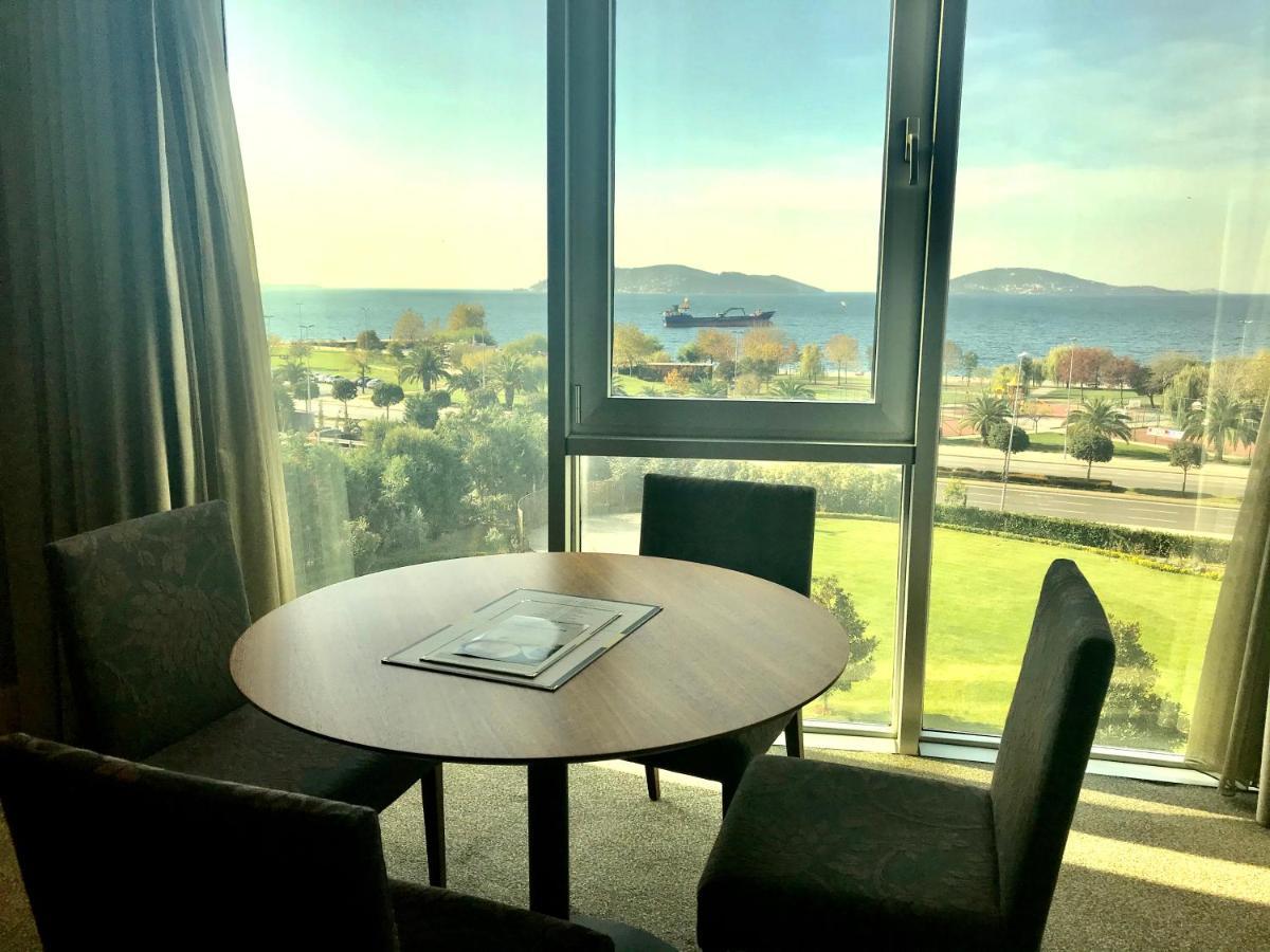 Cevahir Hotel Istanbul Asia Bagian luar foto View from a hotel room